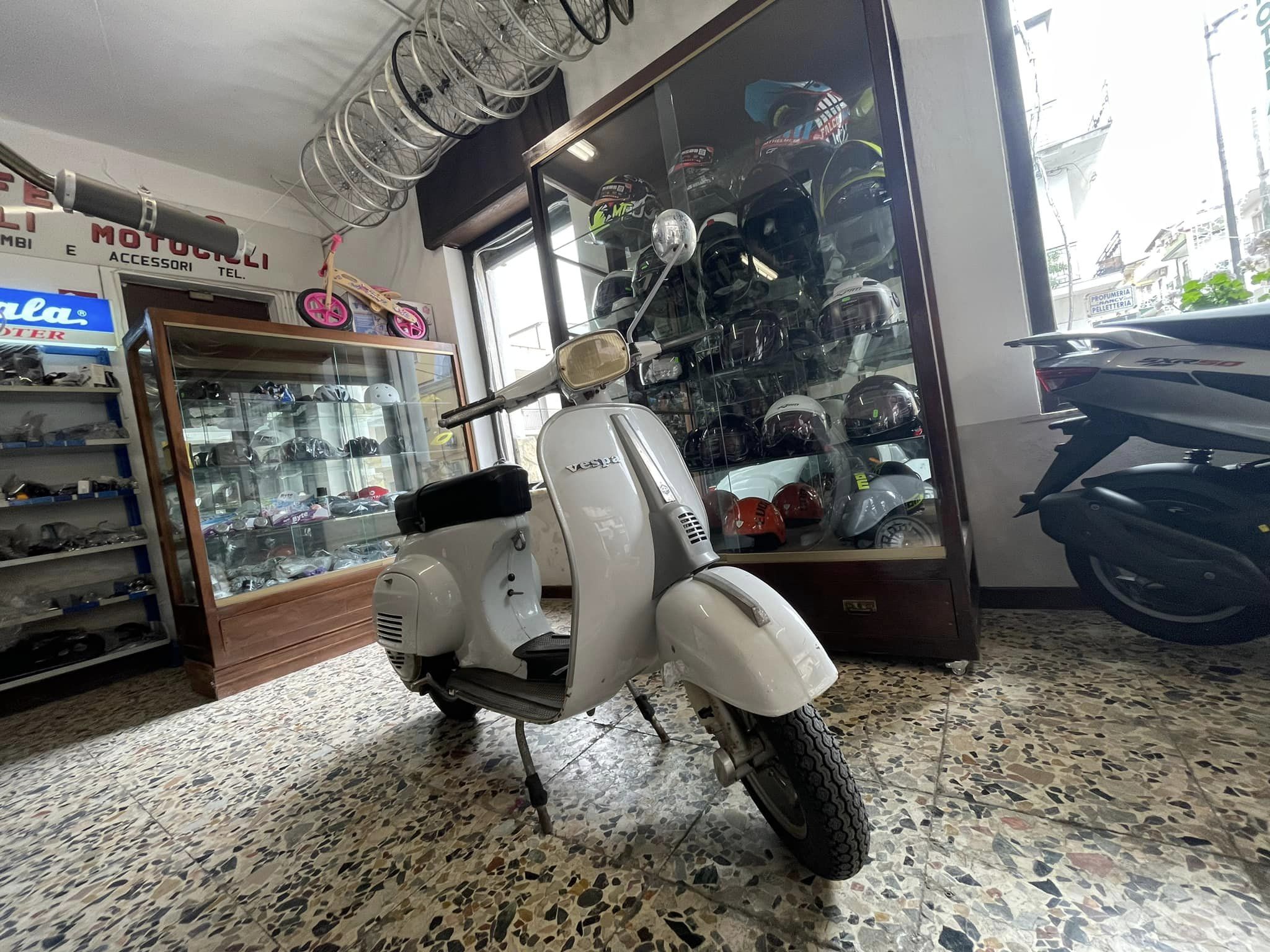 PIAGGIO-VESPA 50 SPECIAL